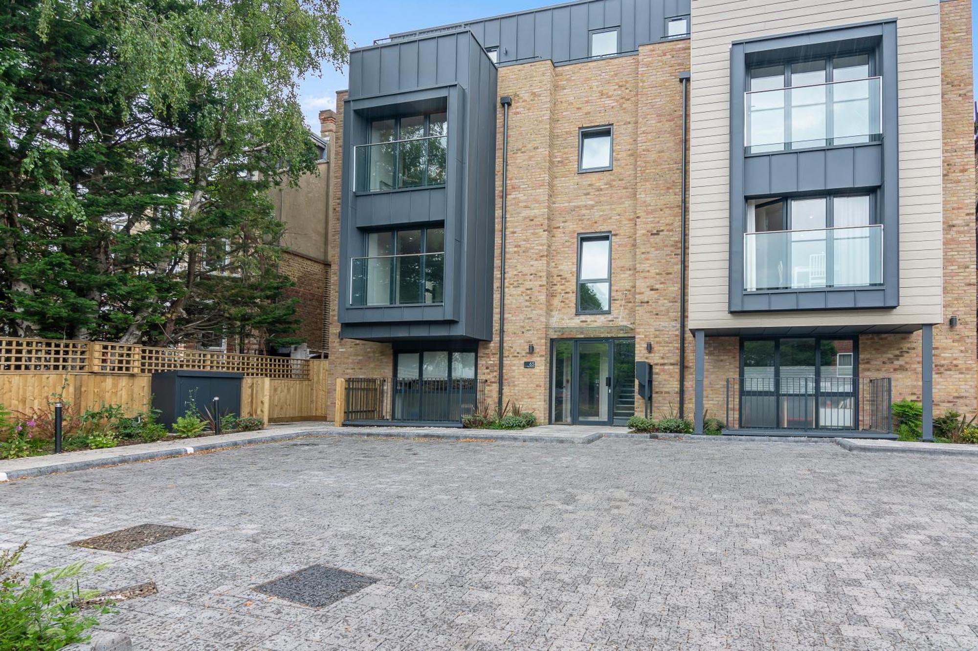 Spacious, 3 Bedroom, 2 Bathroom, Surbiton Exterior photo